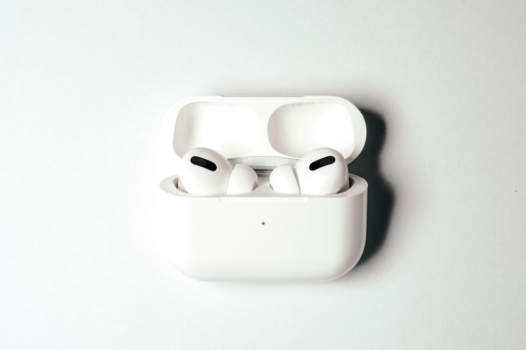 Apple AirPods Pro and Case Picture